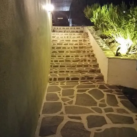 Liani Ammos Apartman *
